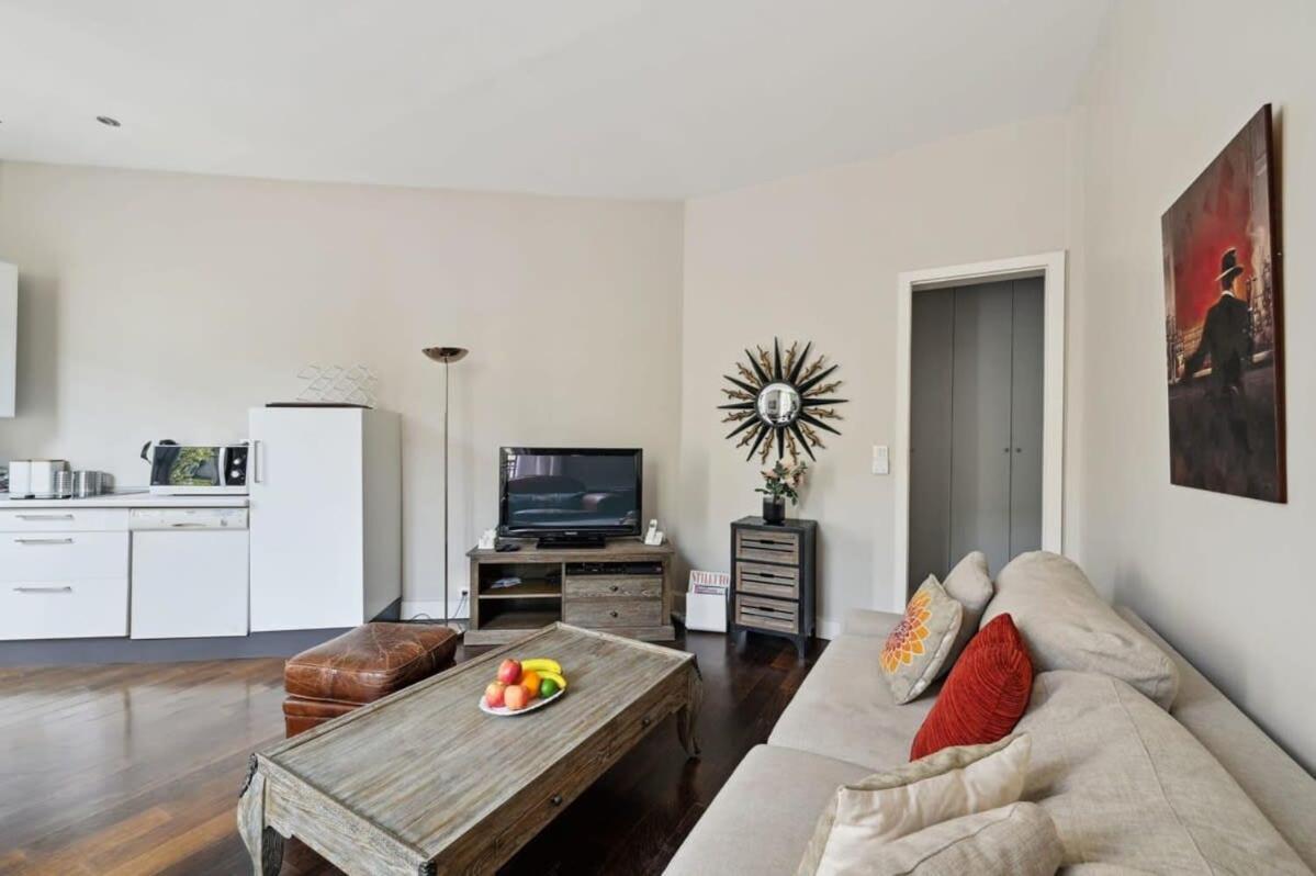 1Br Champs-Elysees - Cityapartmentstay Paris Exterior photo