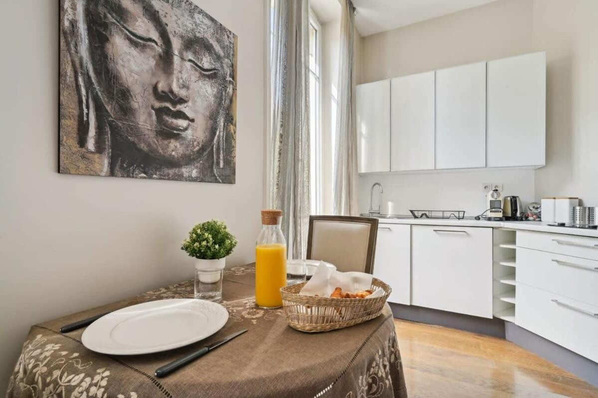 1Br Champs-Elysees - Cityapartmentstay Paris Exterior photo